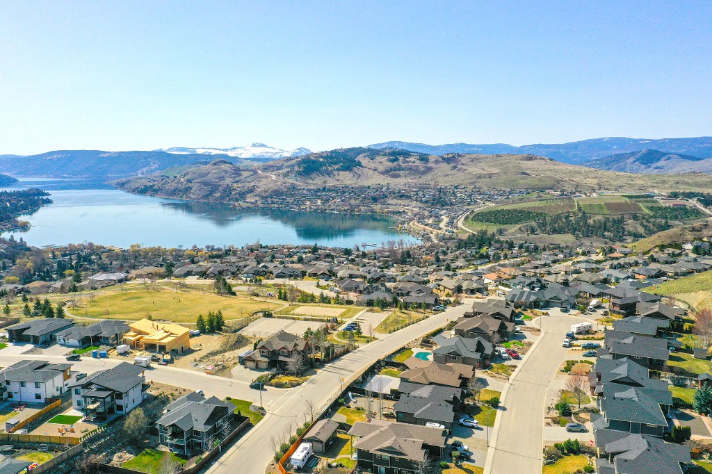 Middleton Mountain Vernon Real Estate RE/MAX Vernon Salt Fowler